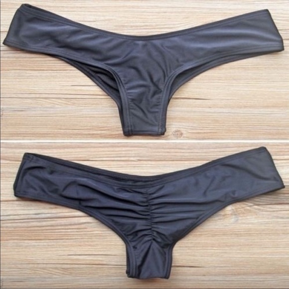 Brazilian cheeky bottoms thong bikini NWOT - Picture 3 of 8